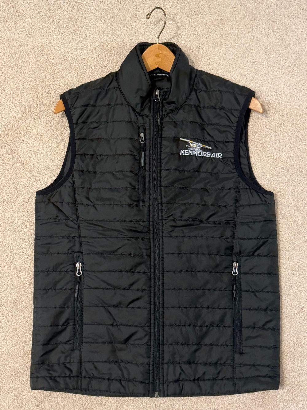 Kenmore Air Port Authority Puffer Vest Men’s Size Small